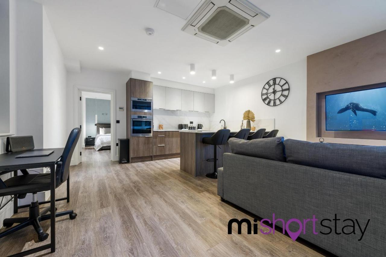 The Residence Fitzrovia - Private One Bedroom Apartment With Own Entrance Londres Exterior foto
